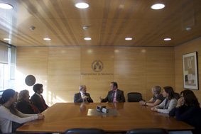 El rector, durant l'encontre.