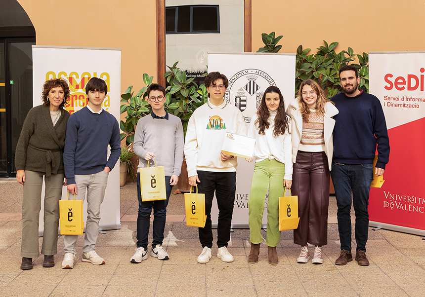 Equip de l'IES Sant Vicent Ferrer, guanyador de la fase local de la Lliga de Debat de Secundària i Batxillerat - 2023