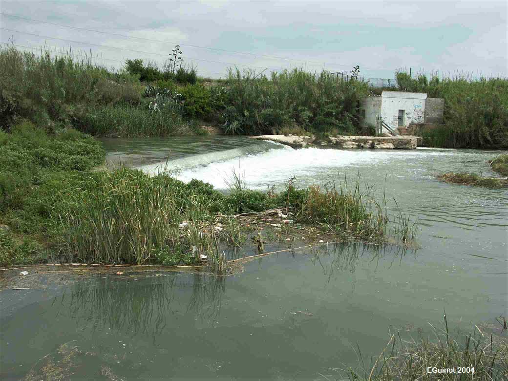 Assut, almenara i goles de la séquia de Tormos (Diversión weir, discharge channel and gorge of Tormos irrigation canal)