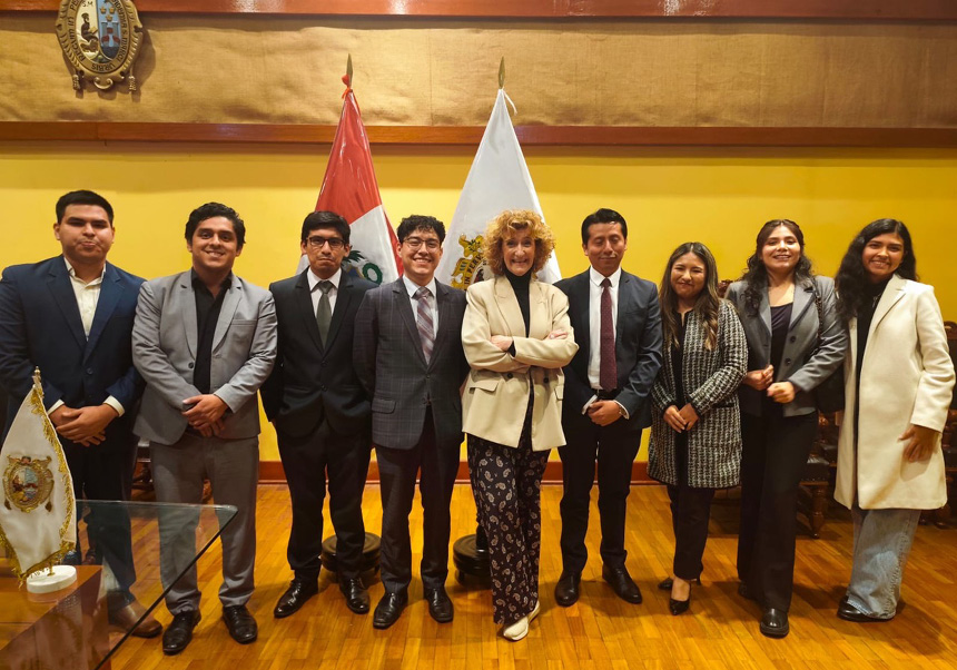 Silvia Barona en la Universidad San Marcos en Lima