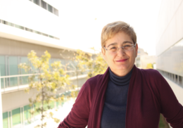 Paula Marzal, professora del Departament d'Enginyeria Química, ha sigut reelegida aquest dilluns 12 de març, directora de l'Escola Tècnica Superior d'Enginyeria (ETSE-UV) de la Universitat de València.