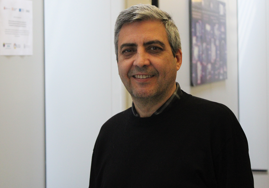 Professor and researcher Juan José Martínez Durá.