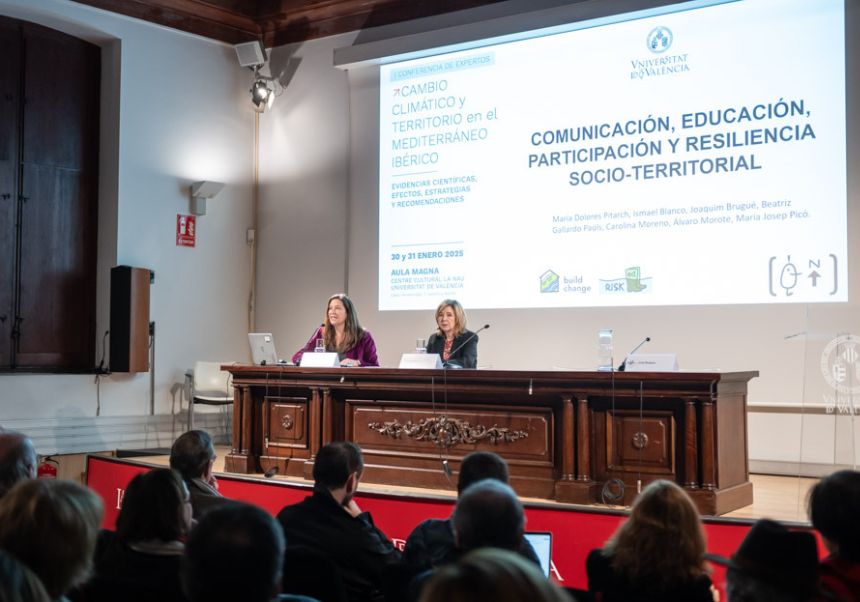 María Dolores Pitarch (esquerra) i Ana Camarasa.