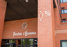 La Universitat de València es la mejor valorada por las empresas españolas en las áreas de Economía