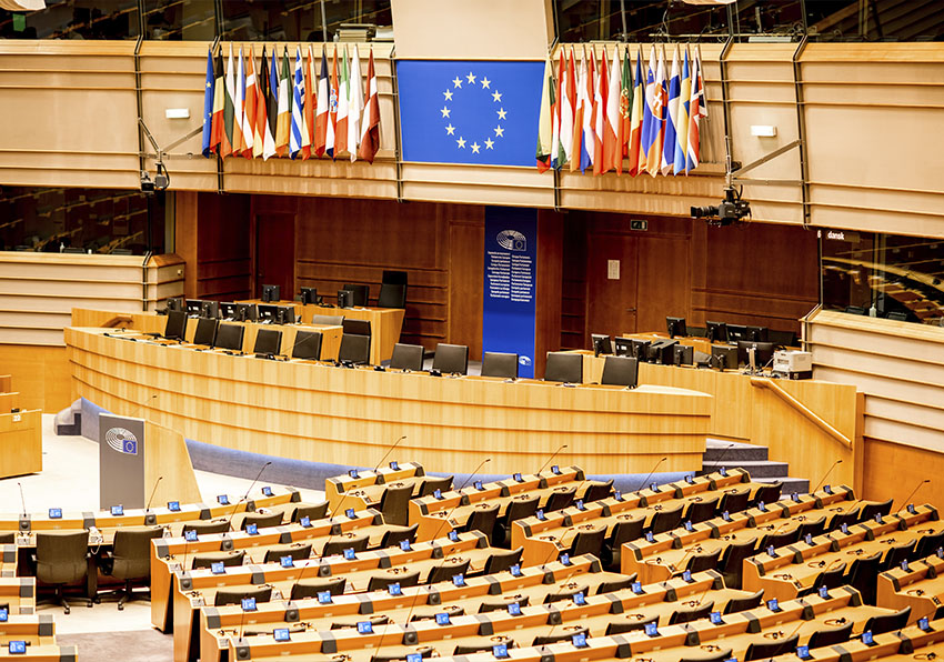 Comissió Europea i Parlament Europeu.