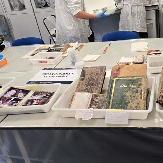 Fotografía de fotografías en mal estado