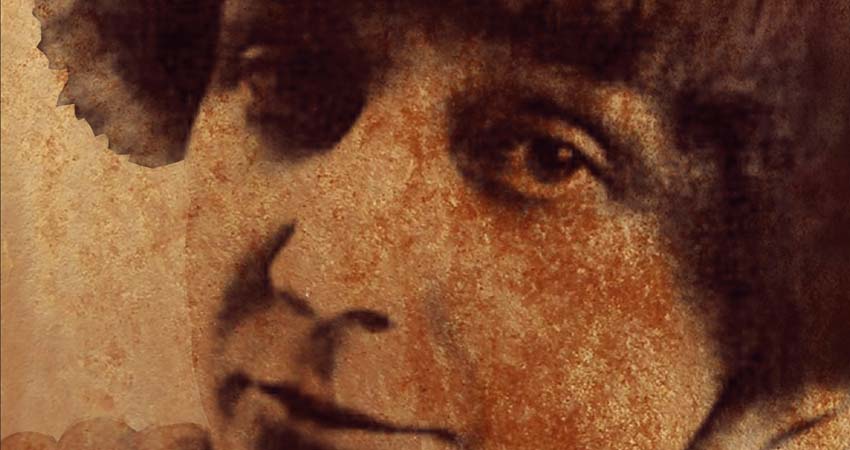 Detalle de la portada del libro, cara de una mujer