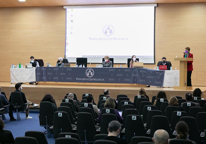 Reunió del Claustre de la Universitat de València celebrat el 11 de març a la Facultat de Filologia, Traducció i Comunicació