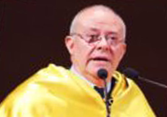 alt=