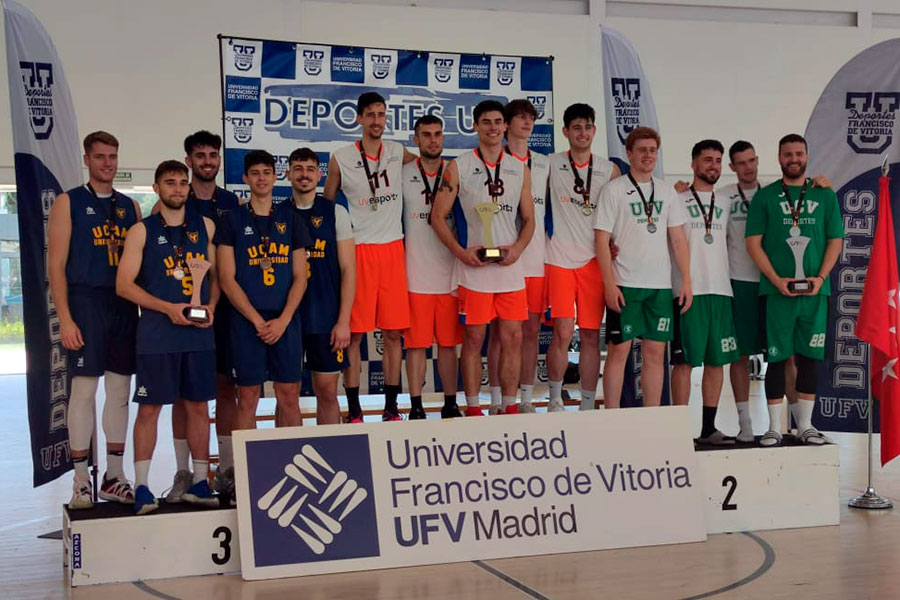 Medallistas de la Universitat de València en los CEU 2022