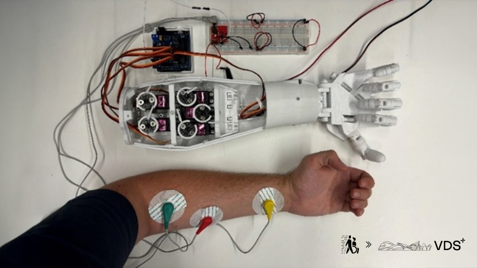 Pròtesi de braç controlada per EMG de baix cost