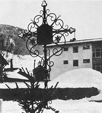 55-72.jpg (30776 bytes)